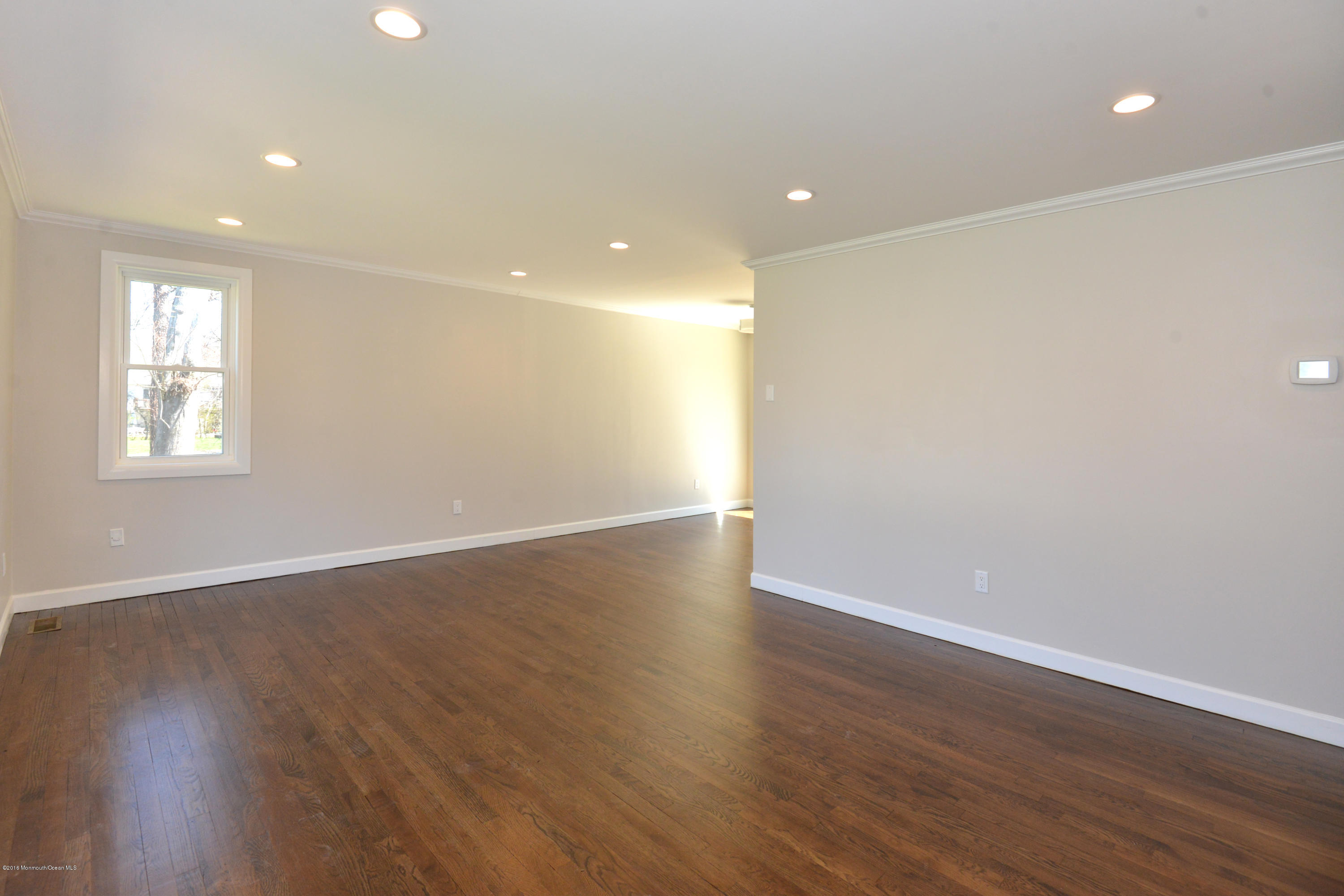 135 Rochelle Avenue Howell, NJ 07731 - Photo 9 of 39 LR 3