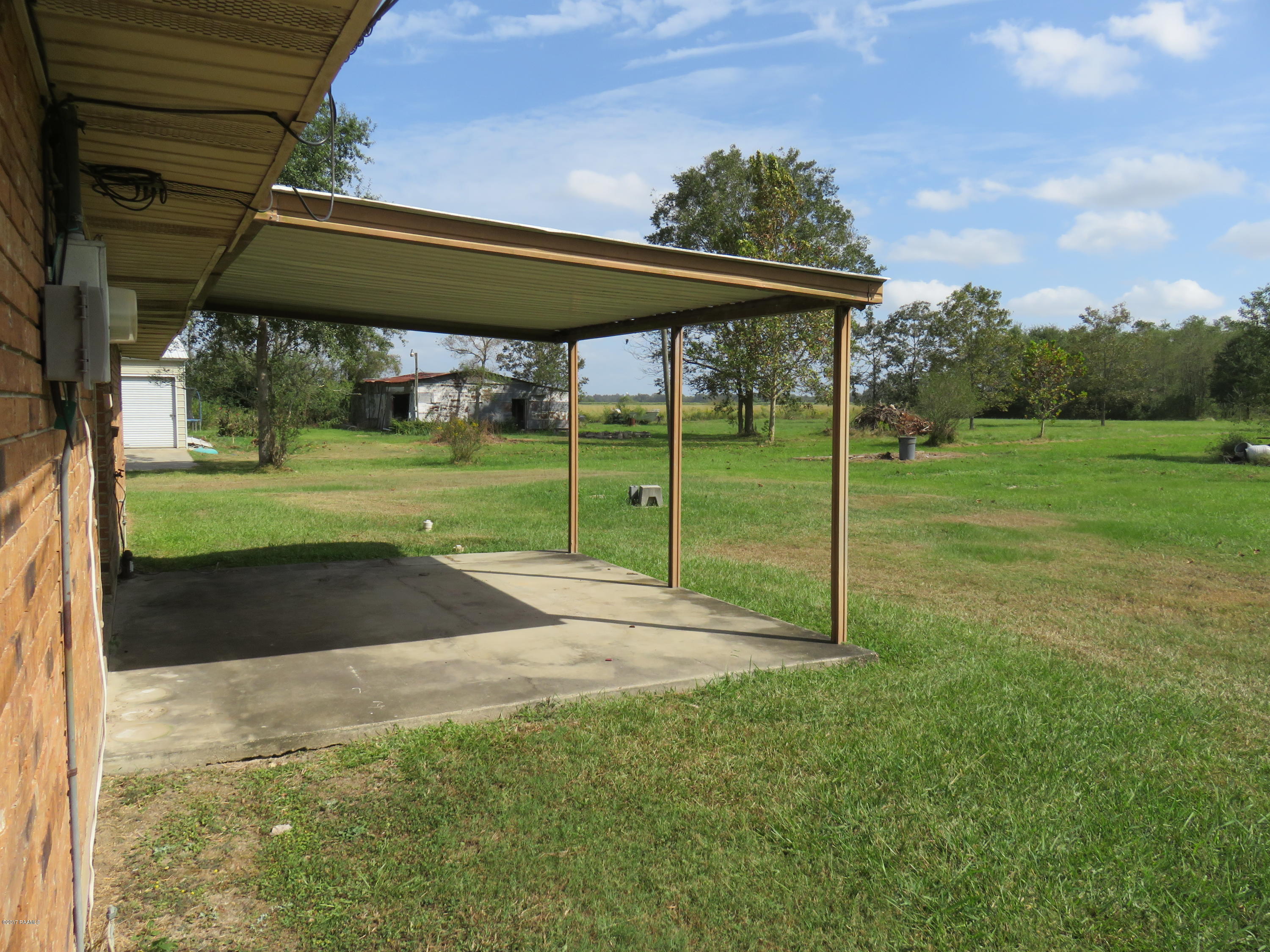 1150 Prairie Ronde Highway Opelousas, LA 70570 - Photo 3 of 14 IMG_0594