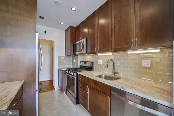 $450,000 | 2475 Virginia Avenue Northwest, Unit PH930, Washington, DC 20037