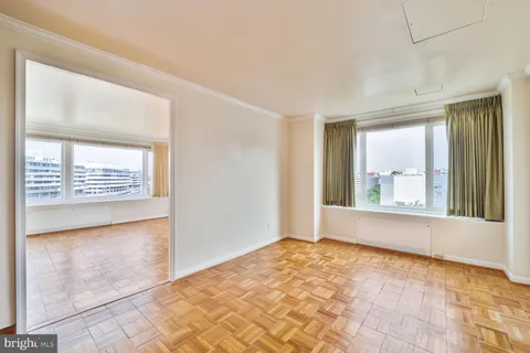 $475,000 | 2475 Virginia Avenue Northwest, Unit PH930, Washington, DC 20037