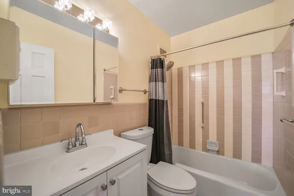 $450,000 | 2475 Virginia Avenue Northwest, Unit PH930, Washington, DC 20037