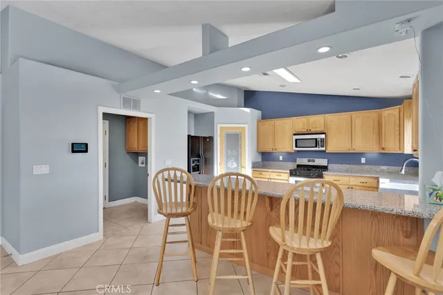 $435,000 | 14665 Echo Lane, Helendale, CA 92342