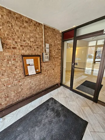 $1,600 | 5358 North Cumberland Avenue, Unit 413, Chicago, IL 60656