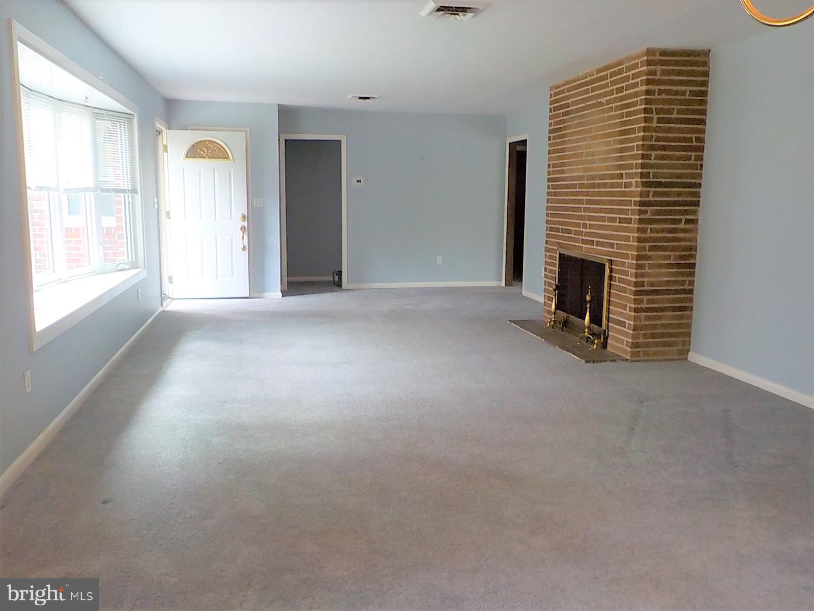 613 Twin Tree Road Salisbury, MD 21801 - Photo 4 of 35 Formal Living room