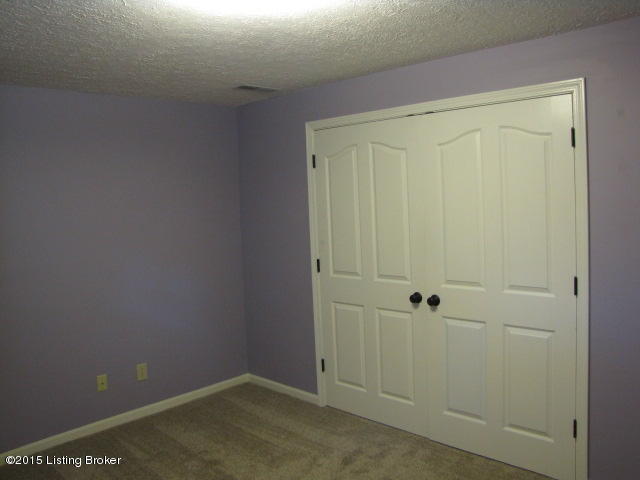 8315 Lacevine Road Louisville, KY 40220 - Photo 37 of 45 IMG_6817