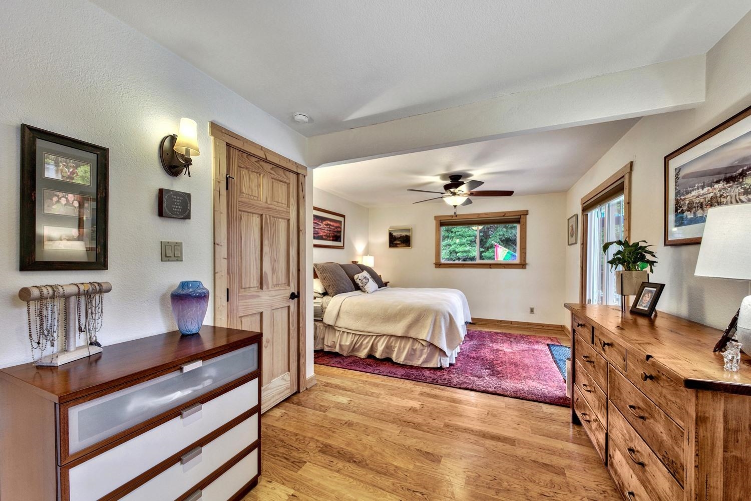 10738 Blueberry Road Truckee, CA 96161 - Photo 10 of 21 Gallery Image 10
