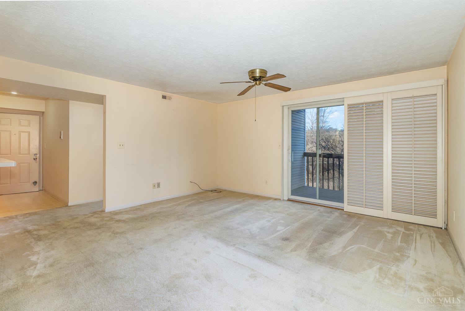 9317 Winton Road, Unit 6 Cincinnati, OH 45231 - Photo 2 of 17 Gallery Image 2