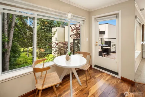 $1,295,000 | 11122 Northeast 41st Drive, Unit 39, Kirkland, WA 98033