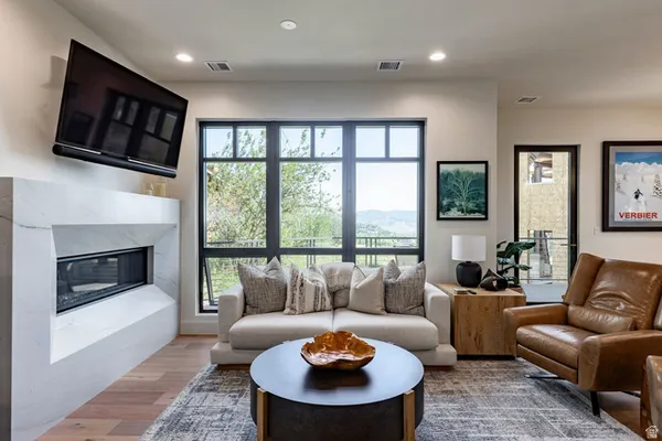 $4,300,000 | 1988 Stone Crk Road, Park City, UT 84098