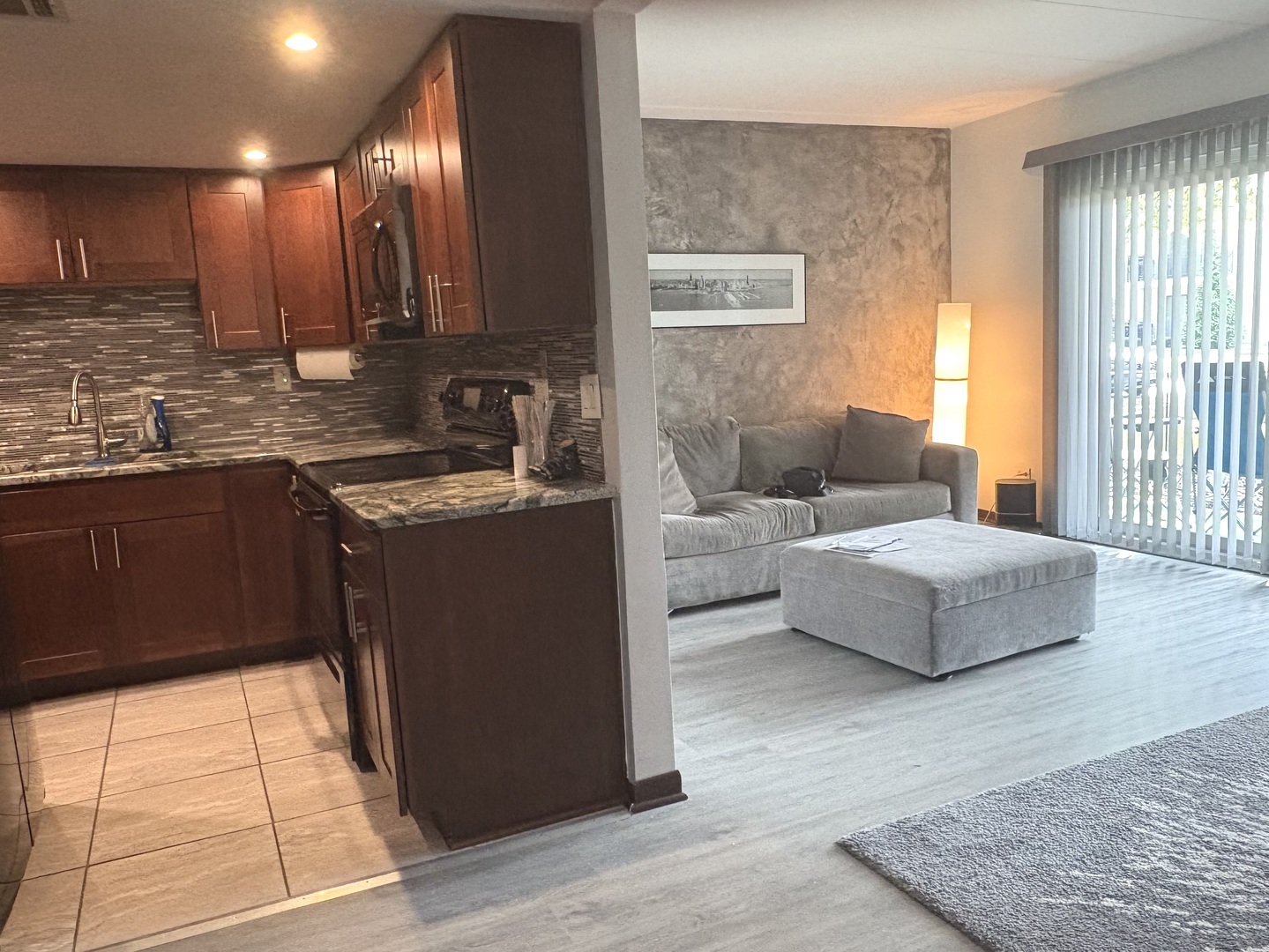 7006 West 98th Street, Unit 1B Chicago Ridge, IL 60415 - Photo 7 of 12 Gallery Image 7