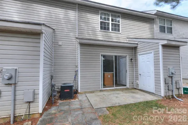 $1,650 | 10034 Pergola View Court, Charlotte, NC 28213