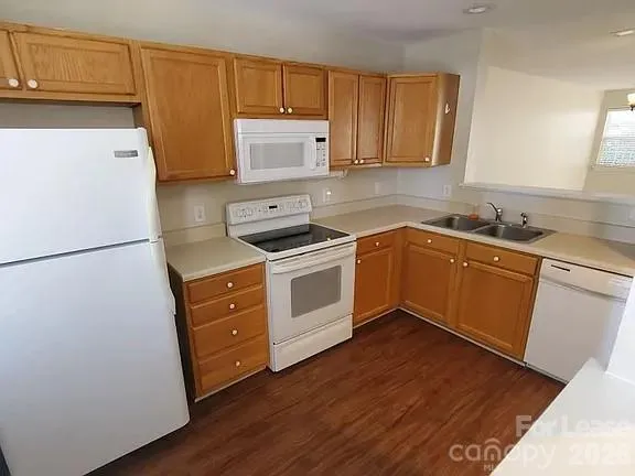 $1,650 | 10034 Pergola View Court, Charlotte, NC 28213