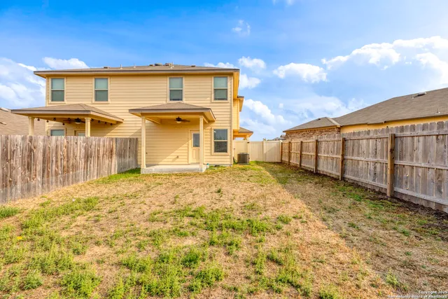 $1,750 | 5507 Haven Springs, Unit 1, Converse, TX 78109