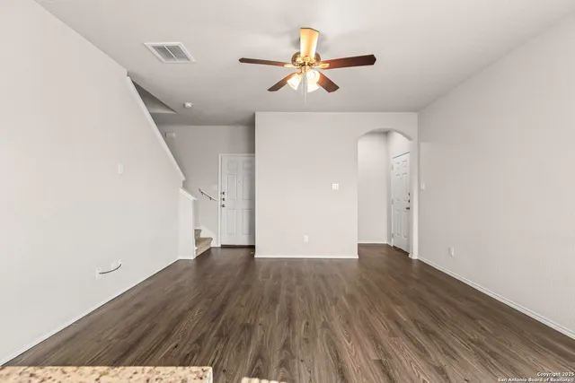 $1,750 | 5507 Haven Springs, Unit 1, Converse, TX 78109