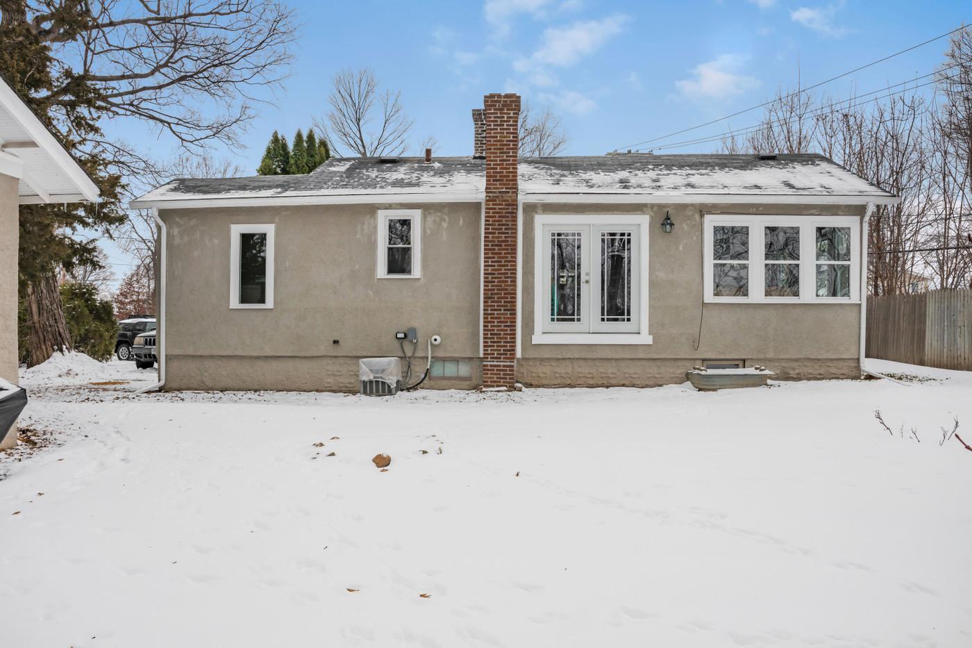 2296 Shadywood Road Wayzata, MN 55391 - Photo 14 of 17