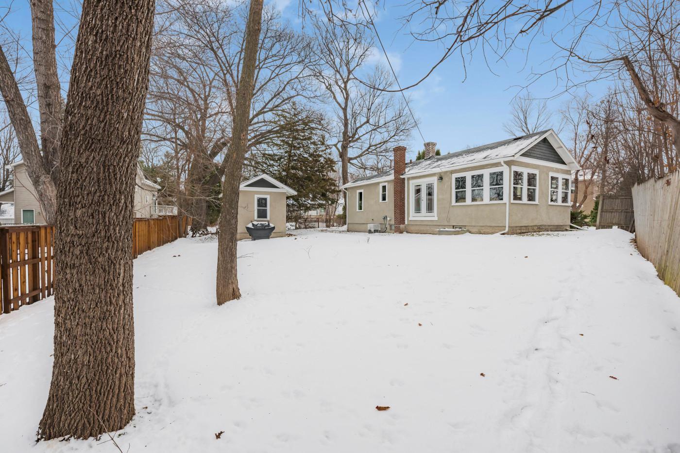 2296 Shadywood Road Wayzata, MN 55391 - Photo 2 of 17