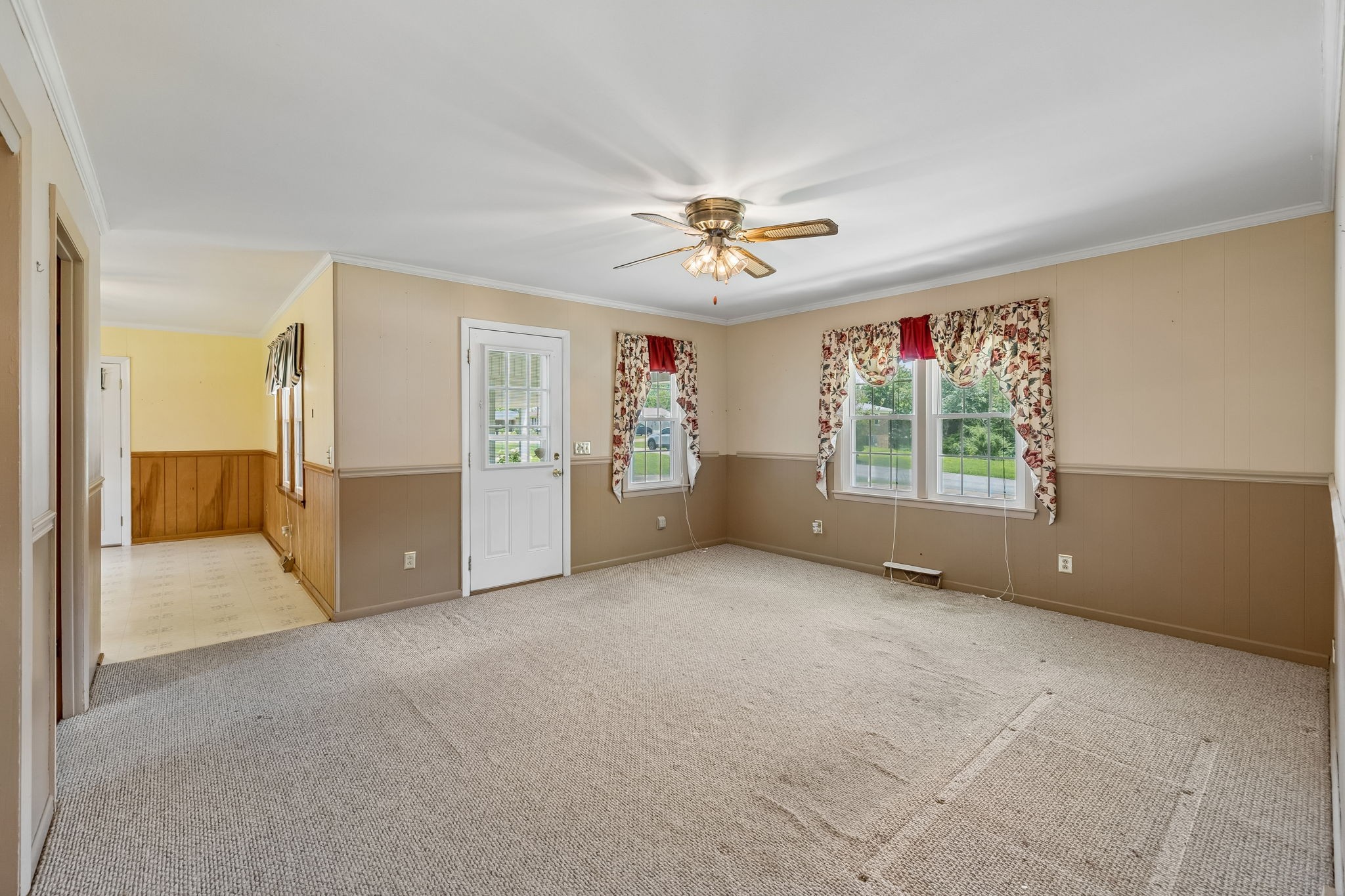 708 Hickory Street Centerville, TN 37033 - Photo 11 of 57 a view of an empty room with a window