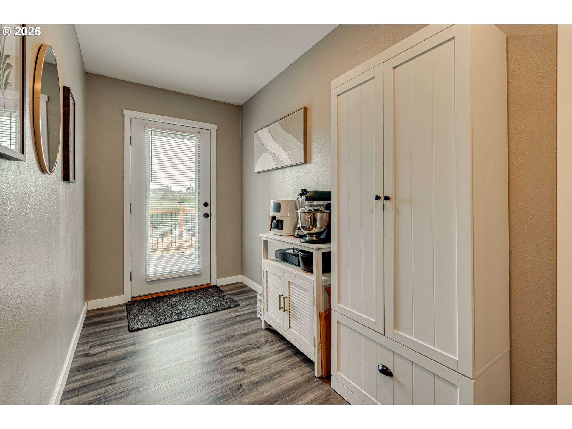 3632 Columbia Heights Road Longview, WA 98632 - Photo 11 of 31