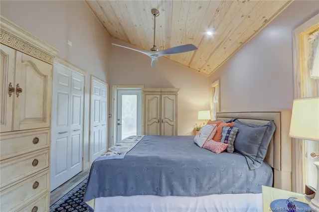 $3,200 | 64 Northeast Acacia Trail, Jensen Beach, FL 34957