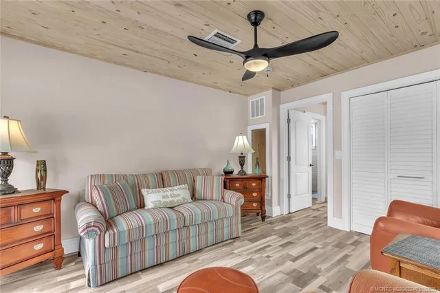 $3,200 | 64 Northeast Acacia Trail, Jensen Beach, FL 34957