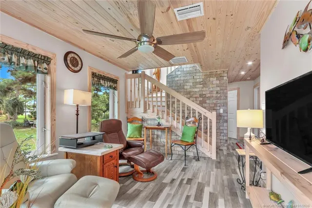 $3,200 | 64 Northeast Acacia Trail, Jensen Beach, FL 34957