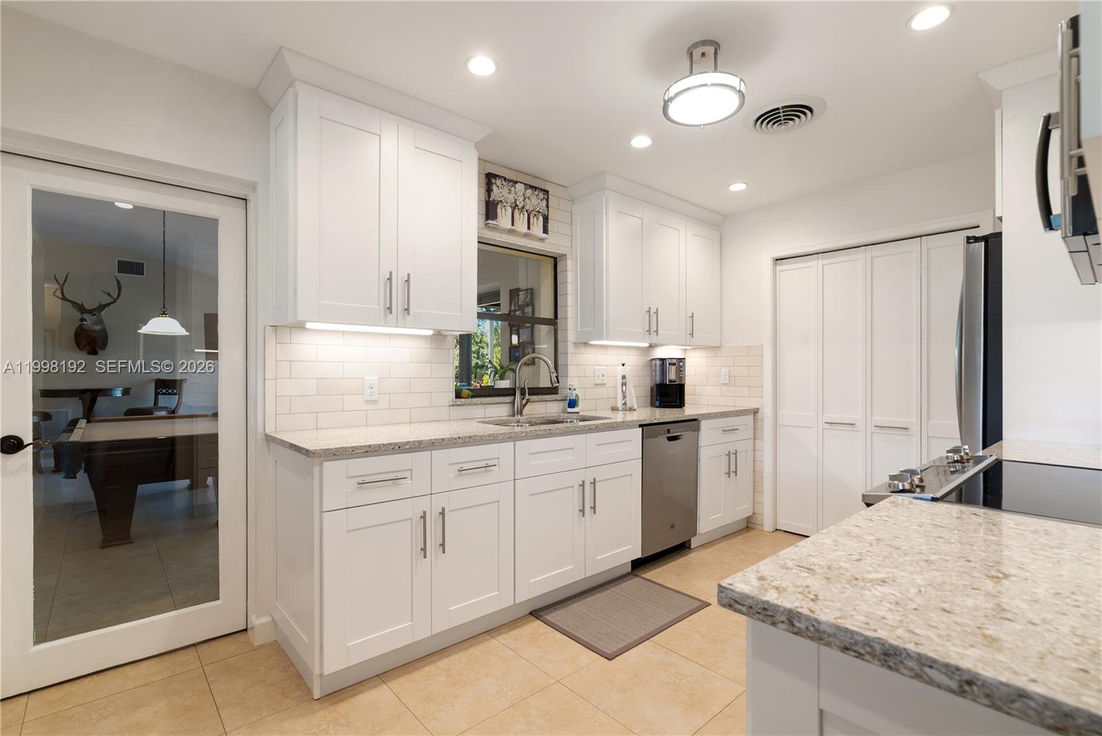 19305 Southwest 312th Street Homestead, FL 33030 - Photo 11 of 41