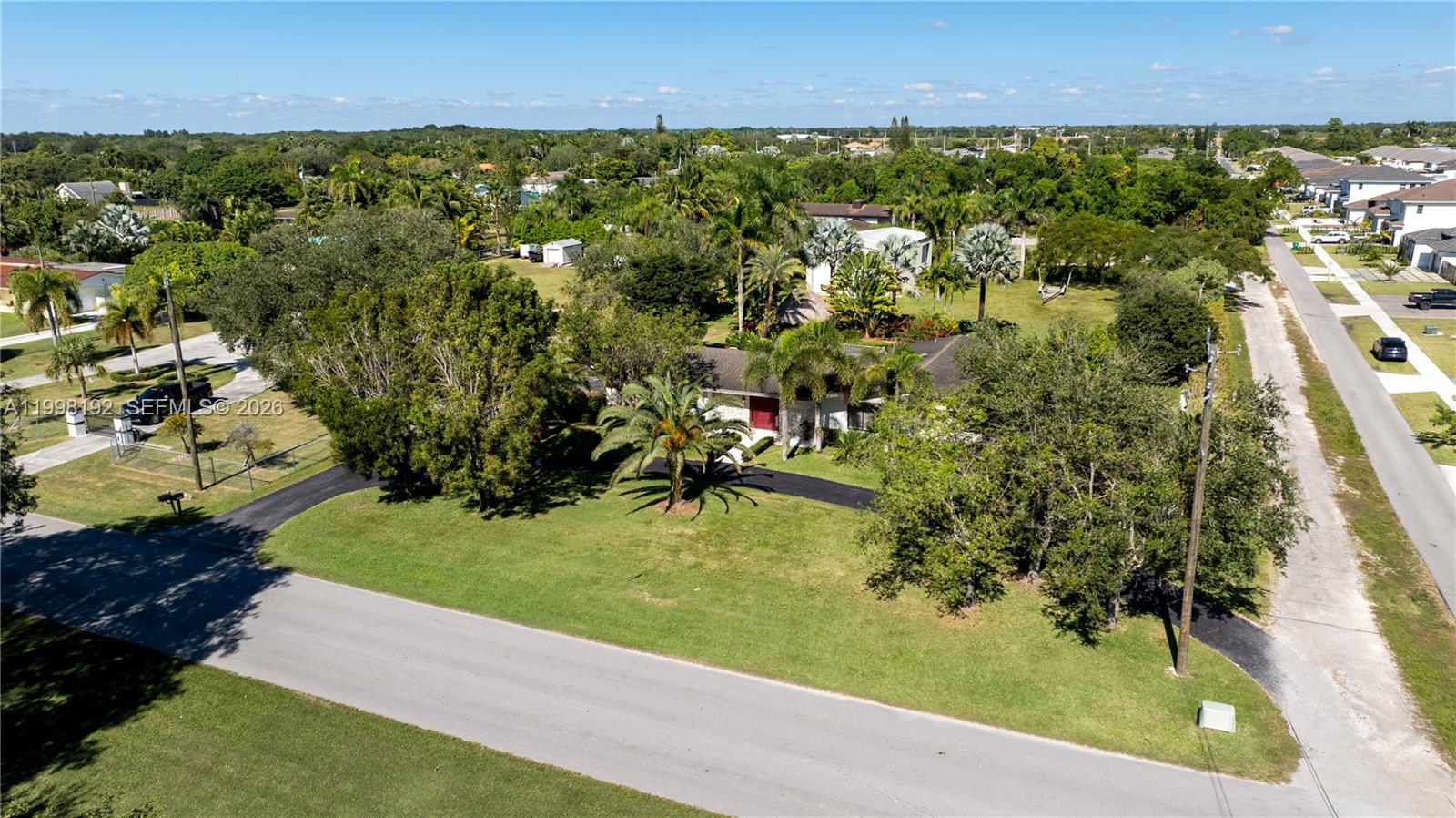 19305 Southwest 312th Street Homestead, FL 33030 - Photo 37 of 41
