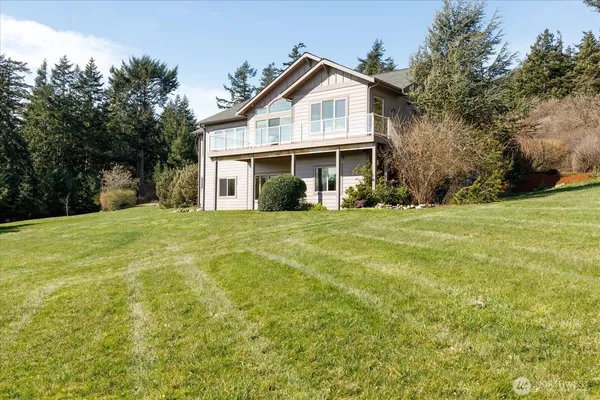$1,185,000 | 650 North Skymeadow Drive, Coupeville, WA 98239