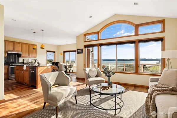 $1,185,000 | 650 North Skymeadow Drive, Coupeville, WA 98239