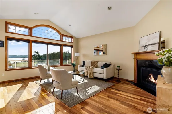 $1,185,000 | 650 North Skymeadow Drive, Coupeville, WA 98239