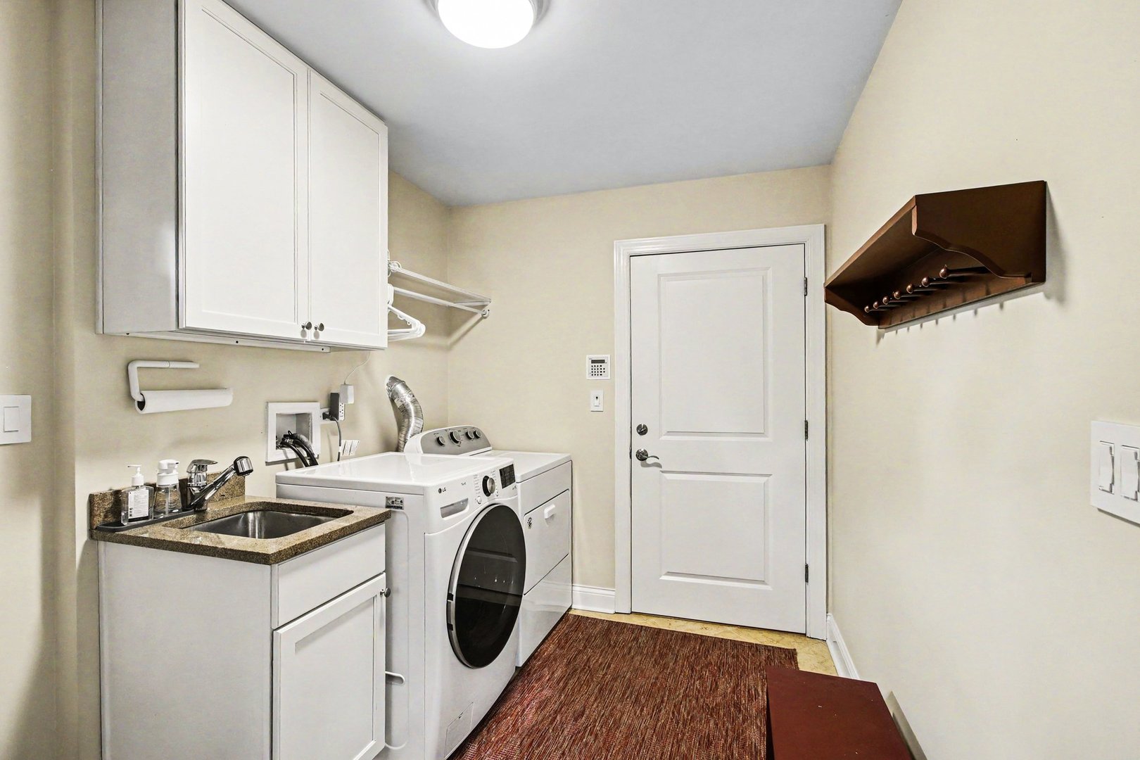860 Kenton Road Deerfield, IL 60015 - Photo 23 of 54