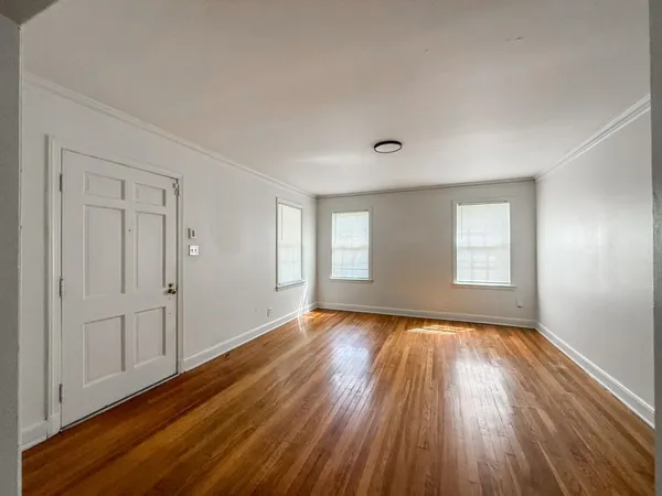 $900 | 3443 Douglass Avenue, Memphis, TN 38111