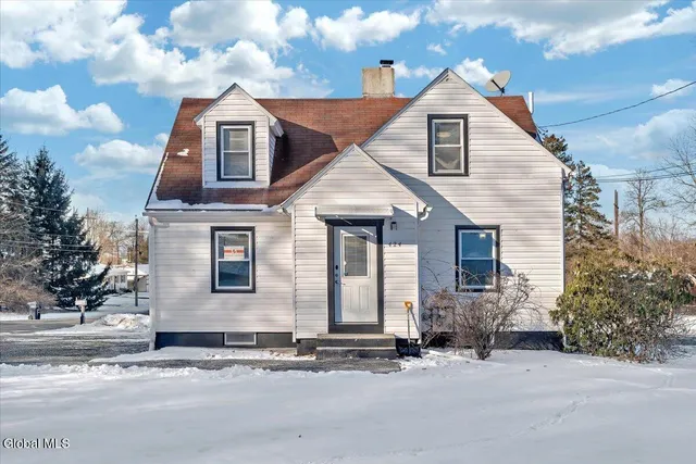 $450,000 | Undisclosed Address, North Greenbush, NY 12180