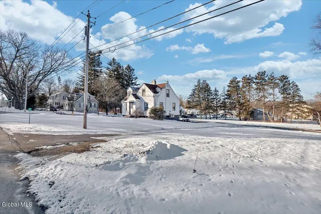 $450,000 | Undisclosed Address, North Greenbush, NY 12180