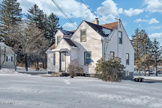 $450,000 | Undisclosed Address, North Greenbush, NY 12180