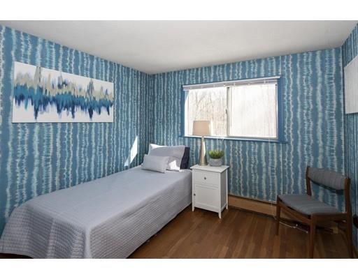 58 Deerfield Road Sharon, MA 02067 - Photo 23 of 28 Gallery Image 23