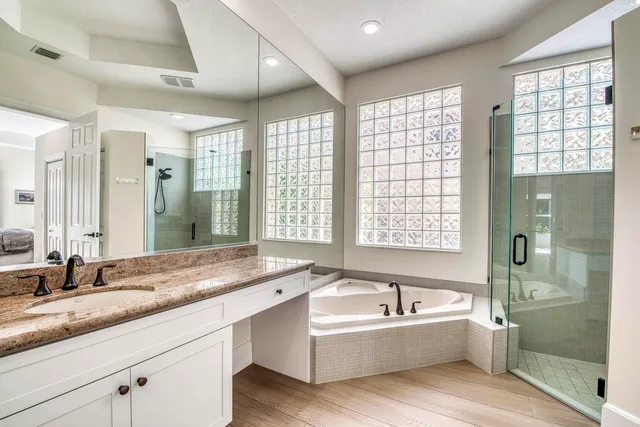 $1,999,000 | 61 Laguna Drive, Palm Beach Gardens, FL 33418