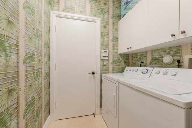 $1,999,000 | 61 Laguna Drive, Palm Beach Gardens, FL 33418