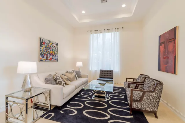 $1,999,000 | 61 Laguna Drive, Palm Beach Gardens, FL 33418