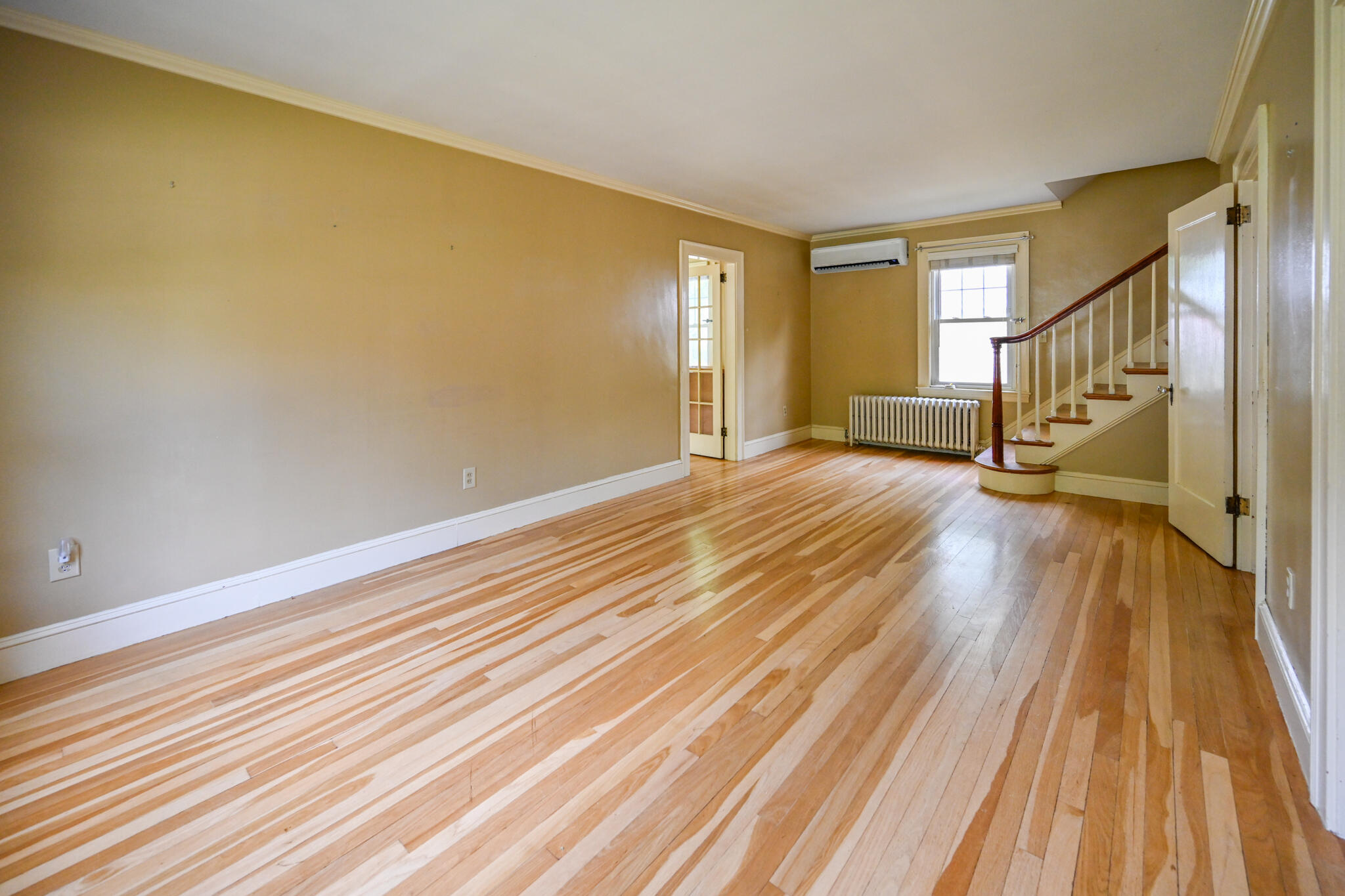 84 Federal Street Parsonsfield, ME 04047 - Photo 26 of 63 Living Room