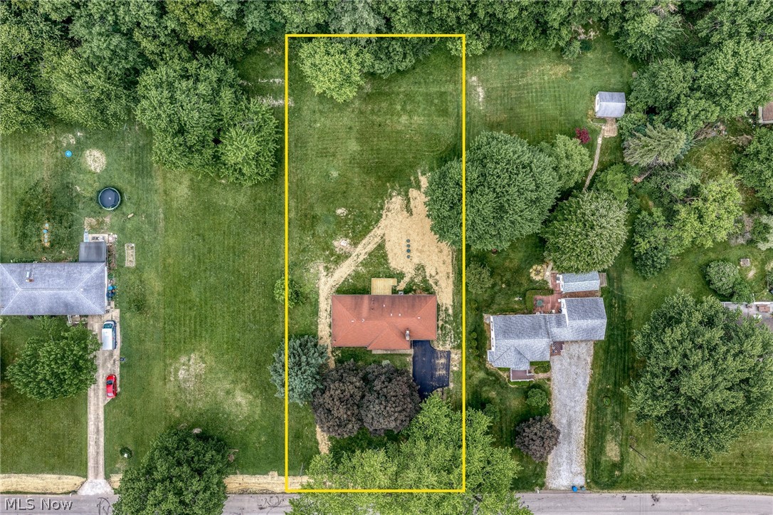1709 Berna Road Green, OH 44312 - Photo 4 of 48