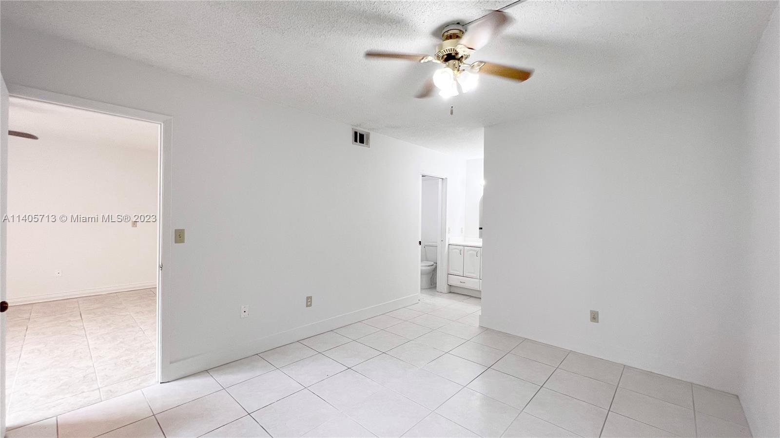 The Hammocks Miami, FL 33196 - Photo 14 of 20 a view of empty room