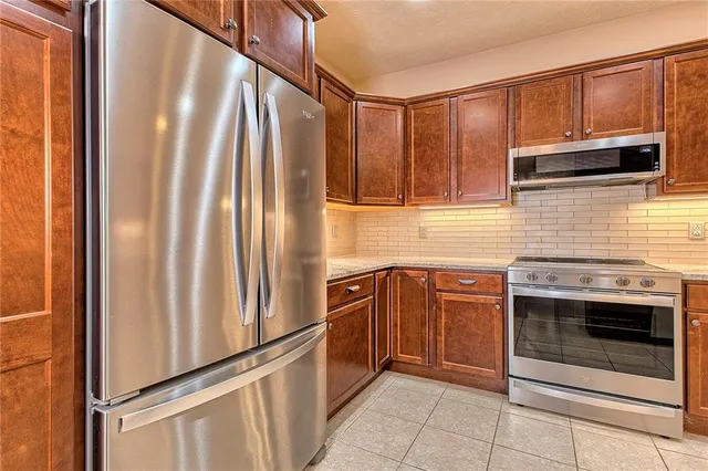 $369,000 | 402 South Shenandoah Drive, Latrobe, PA 15650