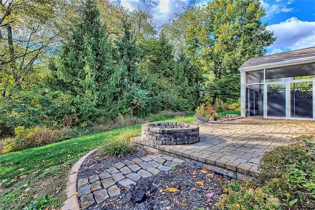 $369,000 | 402 South Shenandoah Drive, Latrobe, PA 15650