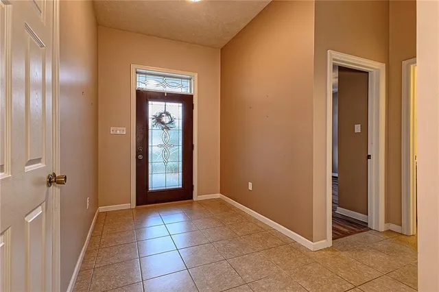 $369,000 | 402 South Shenandoah Drive, Latrobe, PA 15650