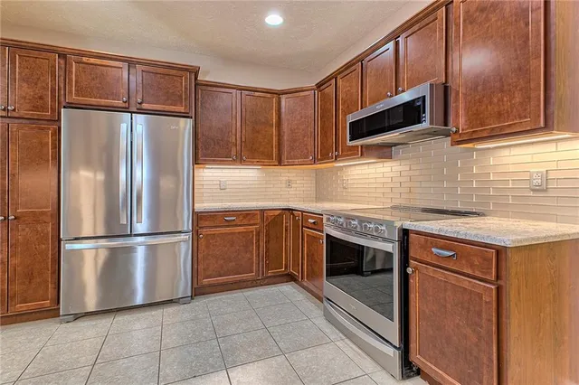 $369,000 | 402 South Shenandoah Drive, Latrobe, PA 15650