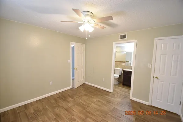 $1,595 | 5052 Terrace Club Lane, Unit 201, Tampa, FL 33617