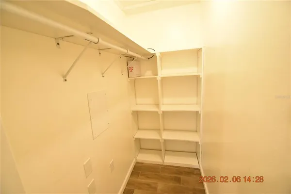 $1,595 | 5052 Terrace Club Lane, Unit 201, Tampa, FL 33617