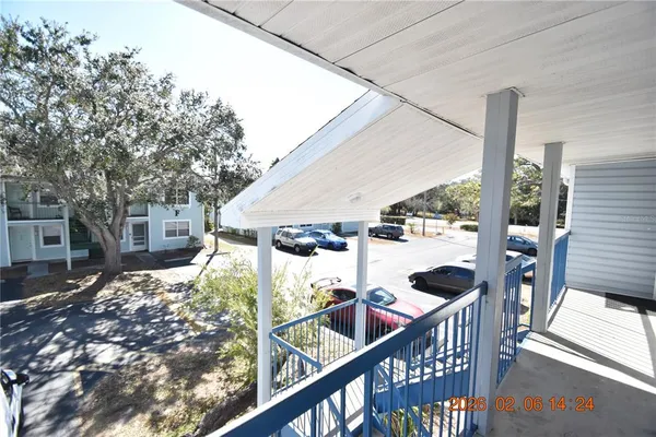 $1,595 | 5052 Terrace Club Lane, Unit 201, Tampa, FL 33617