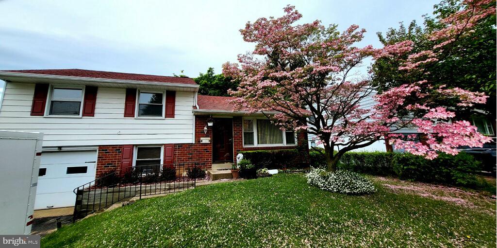 95 Springfield Road Aldan, PA 19018 - Photo 2 of 17 Gallery Image 2